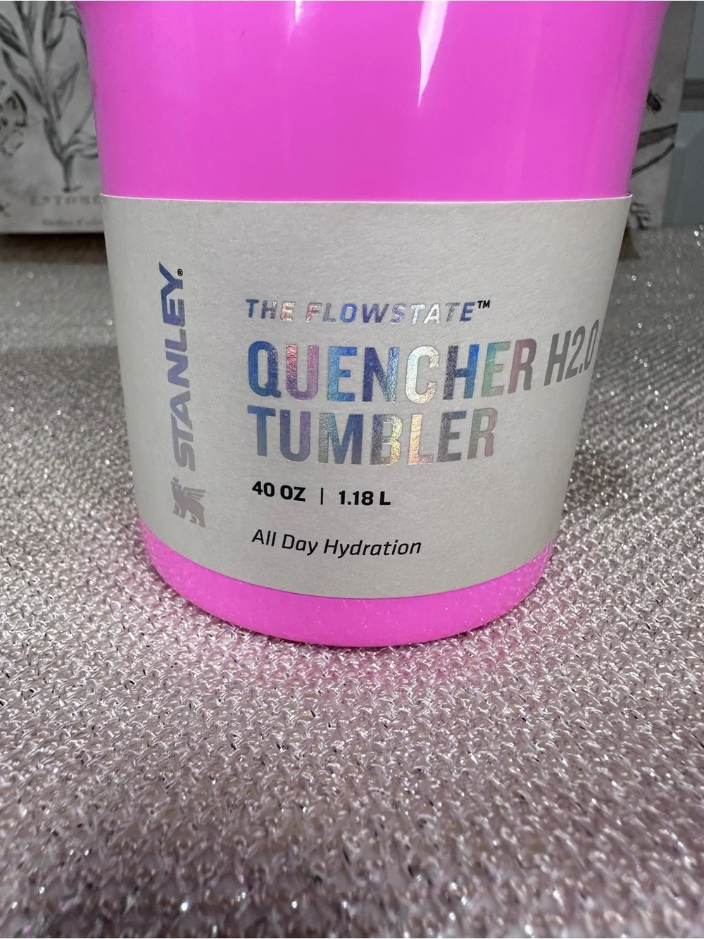 Stanley x Target Popsicle Pink Starburst Holographic Quencher 40 oz Tumbler - Picture 11 of 15
